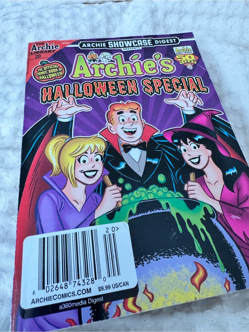 Archie’s Halloween special book